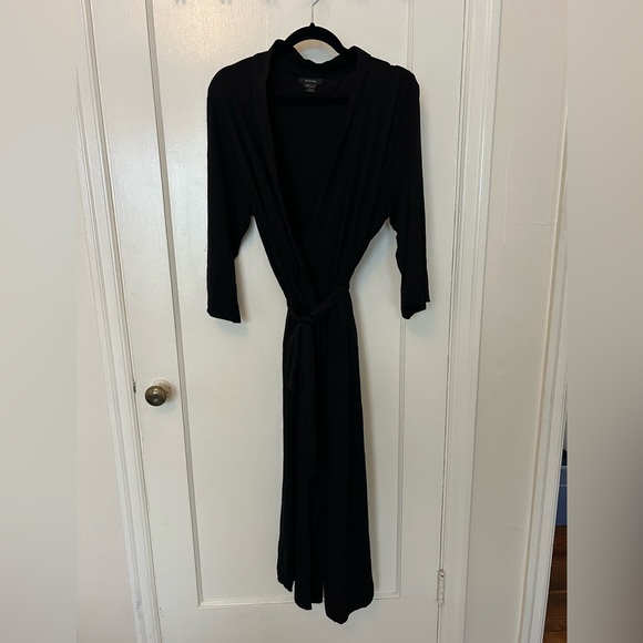 Natori Black Robe - Picture 2 of 2